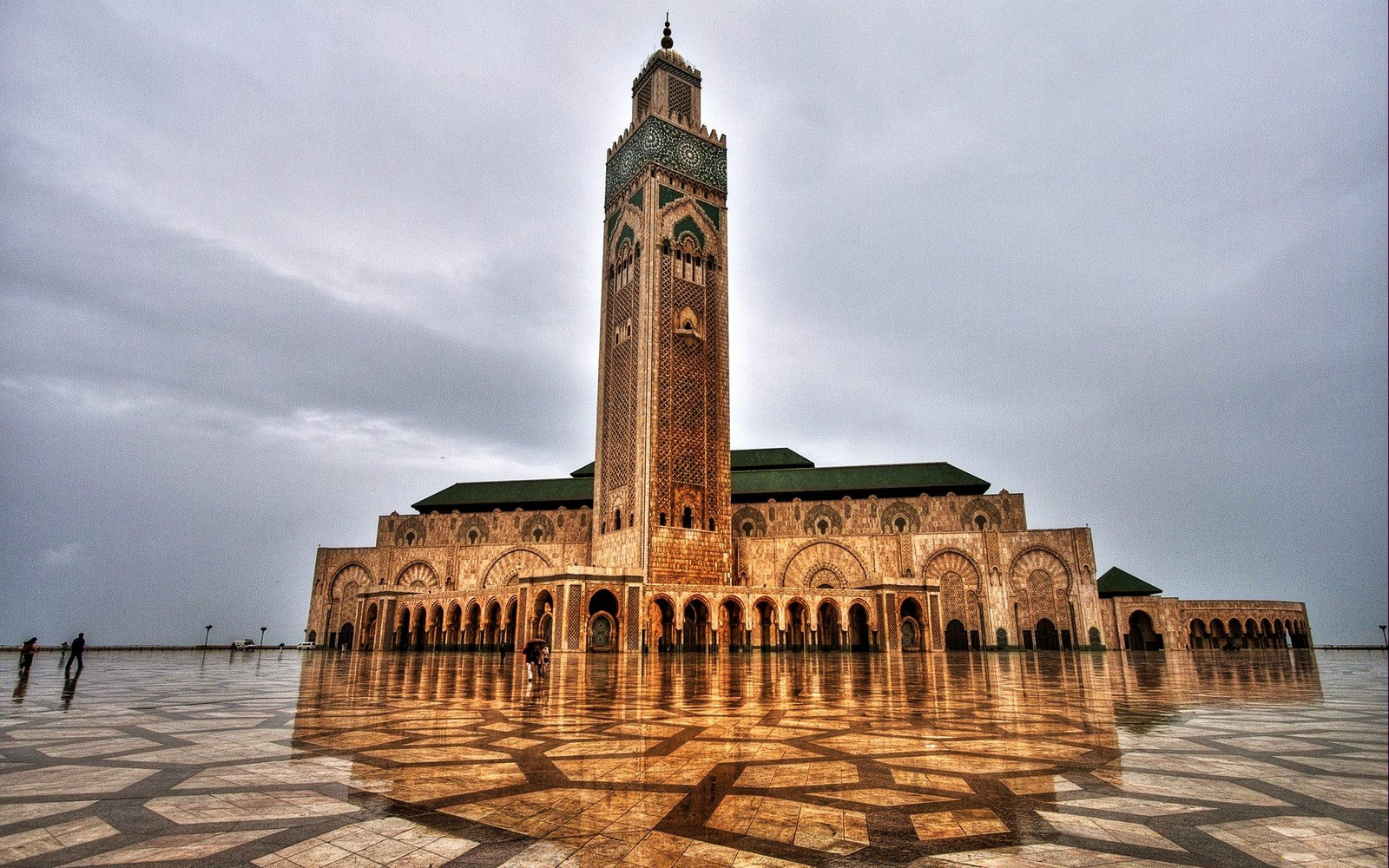 8 Days Tour from Casablanca to Fes via Merzouga and Marrakech