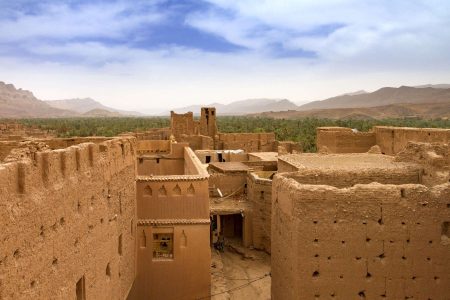 5 days from Marrakech to Desert via kasbahs and oasis